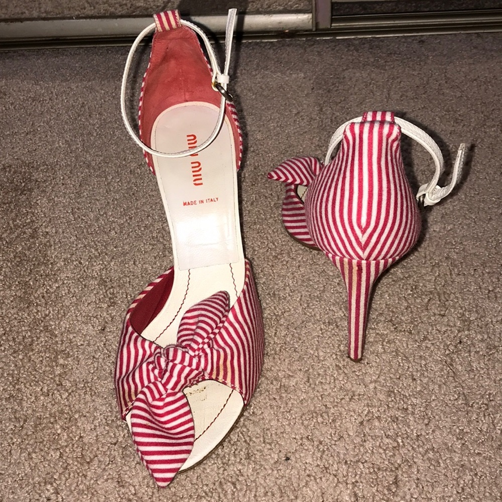 Miu Miu Red & white striped bow knot sanda…